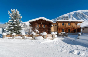 Гостиница Chalet Berghof Sertig, Клавадель